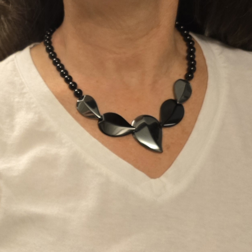 Elegant Black Beaded Necklace